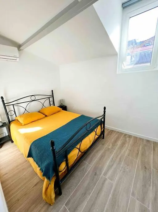 Apartament Beautiful Top Floor & Terrasse Nicea