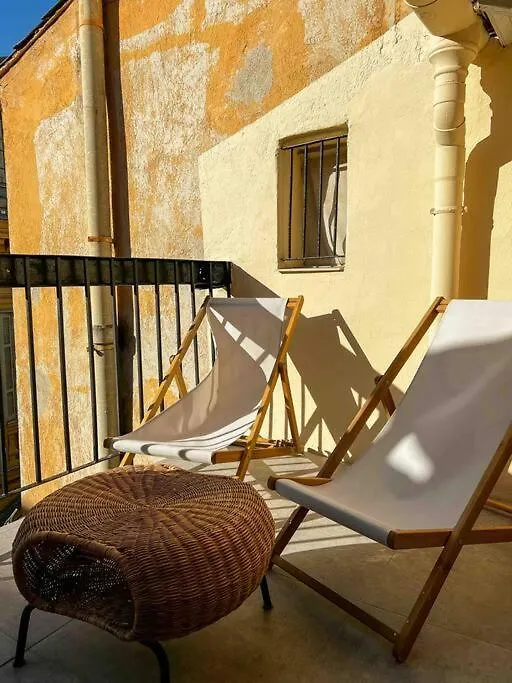 Beautiful Top Floor & Terrasse Nice