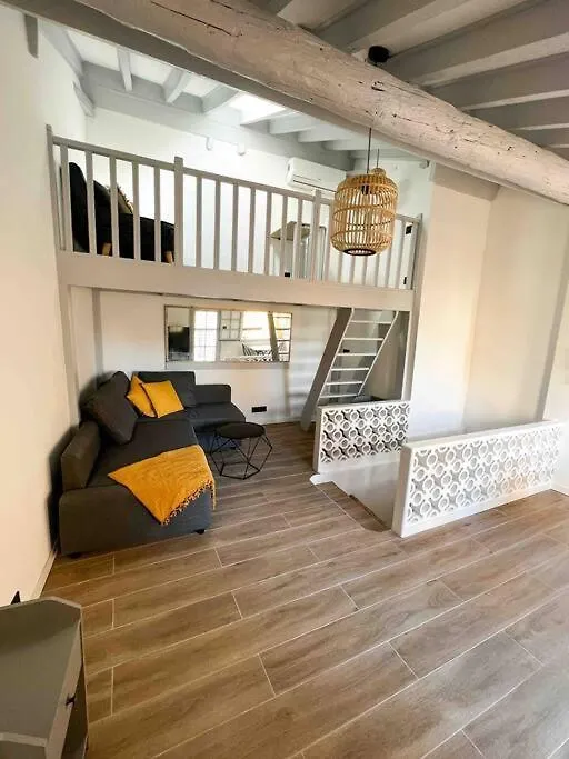 Apartment Beautiful Top Floor & Terrasse Nice